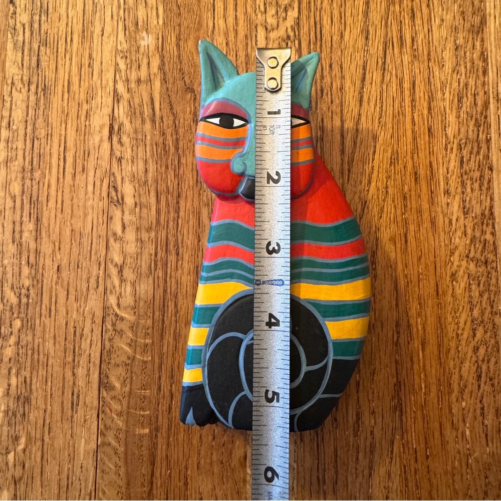 Laurel Burch-Style Hand Painted Wood Cat 5” tall Kitten Decor - Picture 8 of 9